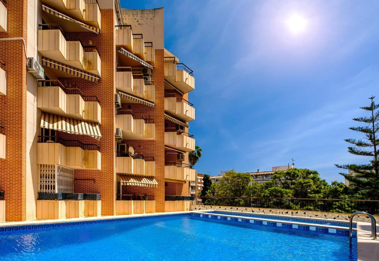Holiday Royal Suite Concordia Torrevieja Dış mekan fotoğraf